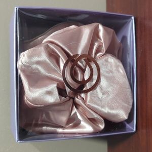 Monat Satin Eye Sleep Mask and Scrunchie NWT